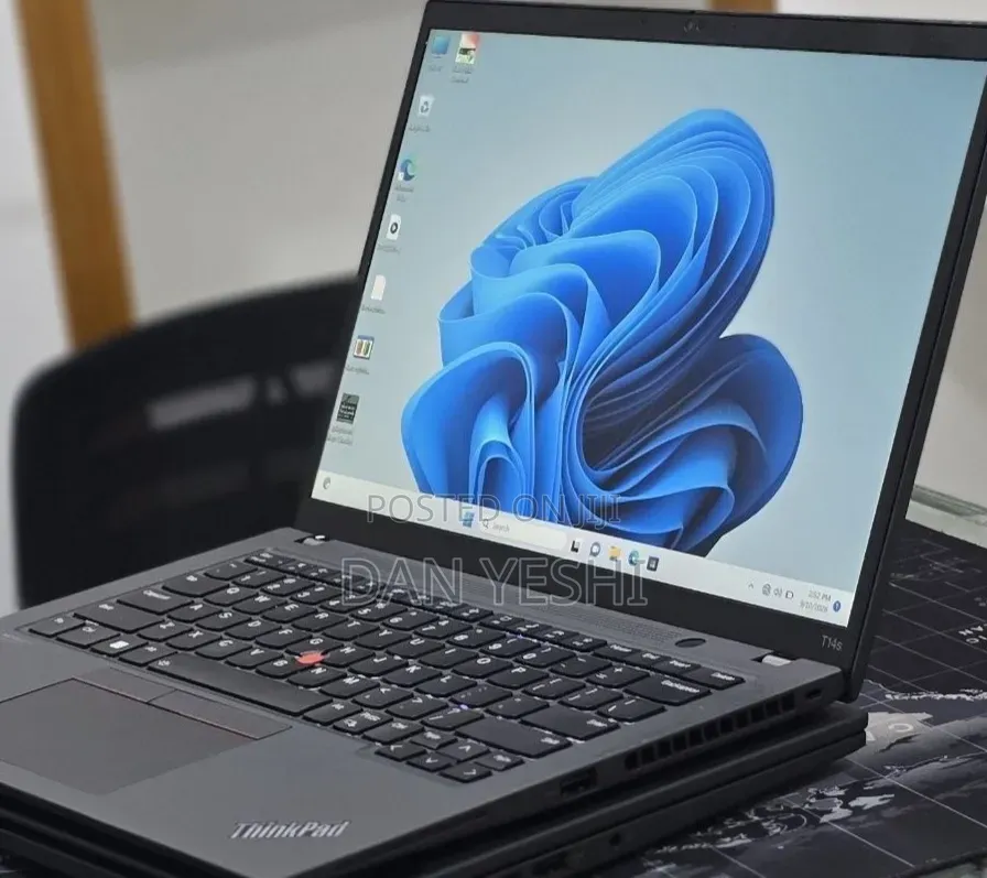 New Laptop Lenovo ThinkPad T14 16GB Intel Core i7 SSD 512GB