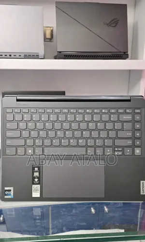New Laptop Lenovo ThinkPad X1 Yoga 16GB Intel Core i7 SSD 512GB