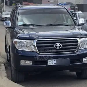 Toyota Land Cruiser 2011 Black