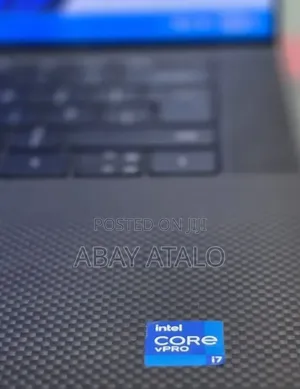 New Laptop Dell Precision 5560 16GB Intel Core i7 SSD 512GB