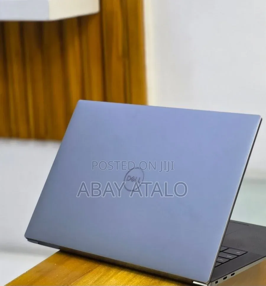 New Laptop Dell Precision 5560 16GB Intel Core i7 SSD 512GB