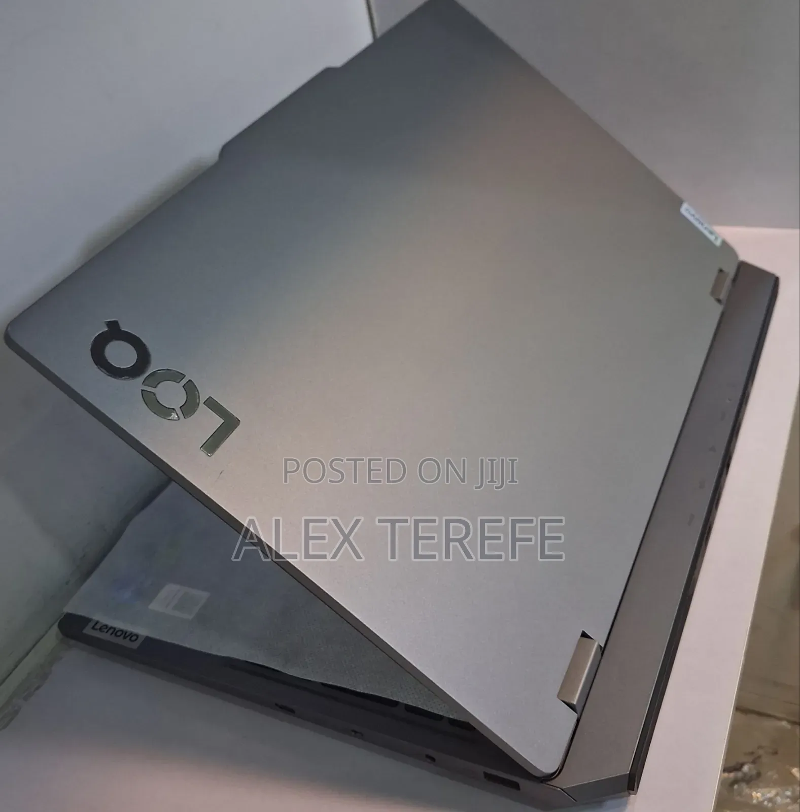 New Laptop Lenovo LOQ 15AHP10 16GB Intel Core i7 SSD 1T