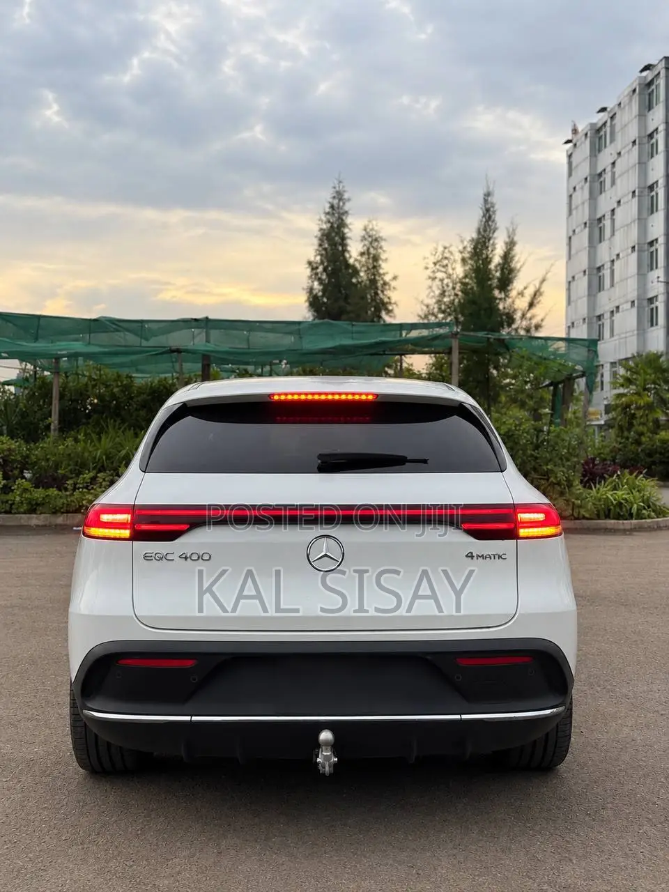 Mercedes-Benz EQC EQC400 4MATIC 2023 White