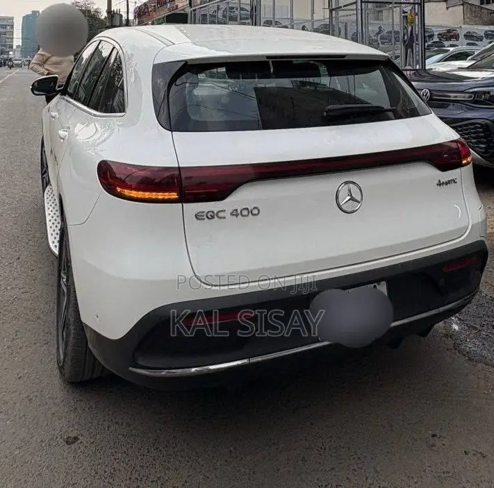 Mercedes-Benz EQC EQC400 4MATIC 2023 White