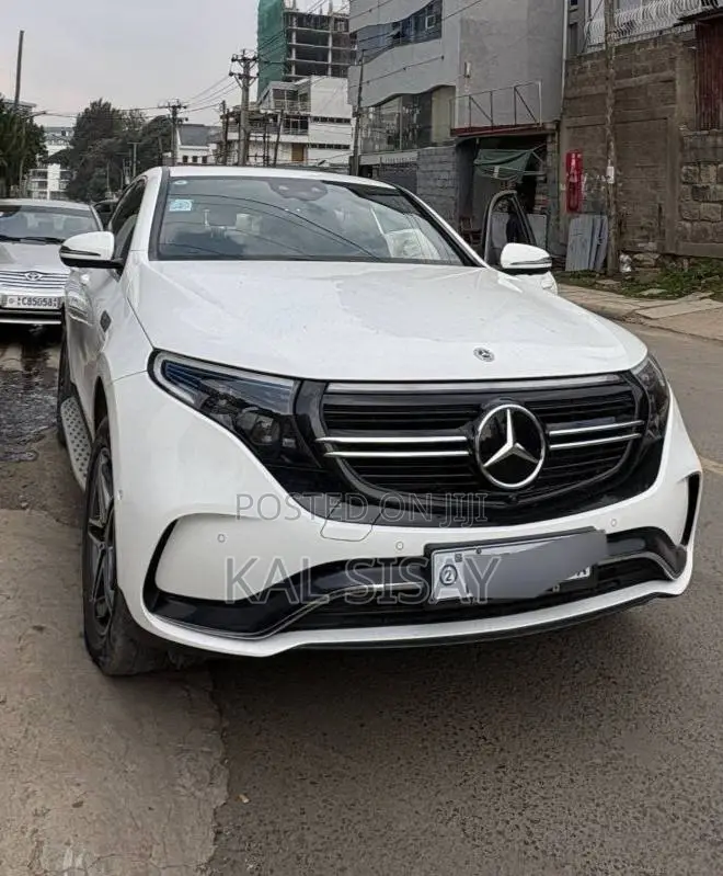 Mercedes-Benz EQC EQC400 4MATIC 2023 White