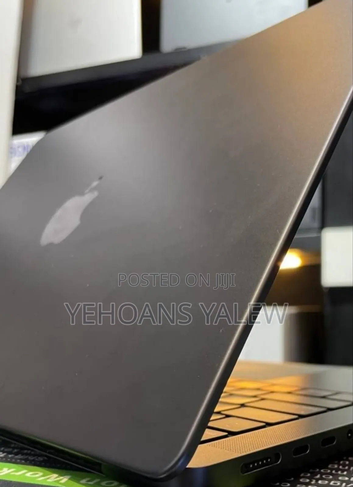 New Laptop Apple MacBook Pro 2024 M4 Max 48GB Apple M4 Max SSD 2T