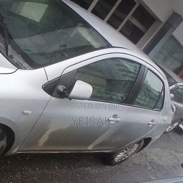 Toyota Yaris 2007 Silver