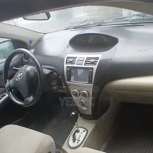 Toyota Yaris 2007 Silver