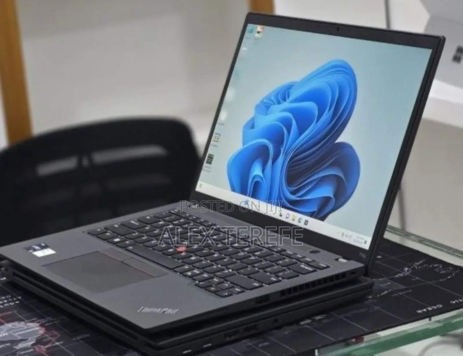 New Laptop Lenovo ThinkPad T14s G4 16GB Intel Core i7 SSD 512GB