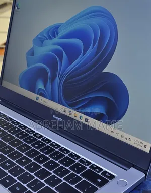New Laptop Huawei MateBook D 14 16GB Intel Core i5 SSD 512GB
