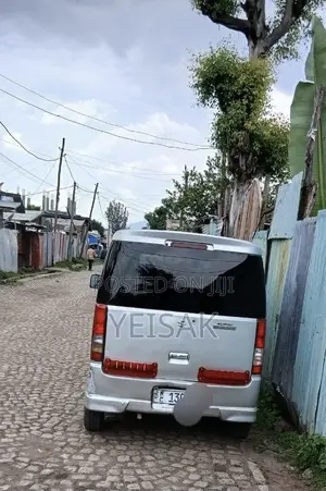 Suzuki APV Minibus 2012 Silver
