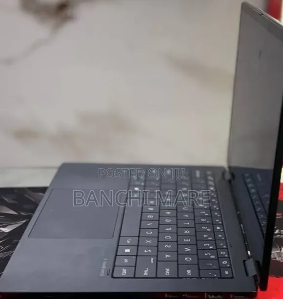 New Laptop HP OmniBook X Flip 14" 32GB Intel Core Ultra 7 SSD 1T