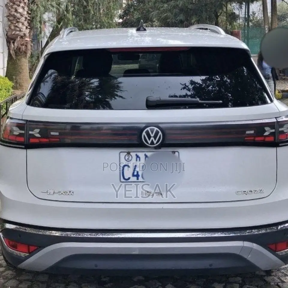 Volkswagen ID.6 2023 White