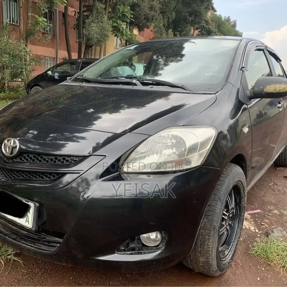Toyota Yaris 2007 Black