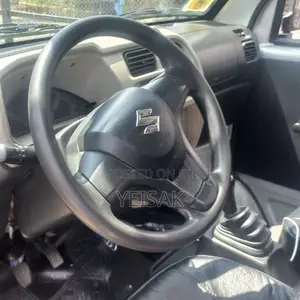 Suzuki Eeco 2024 Silver