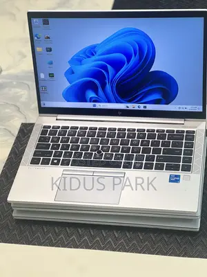 Laptop HP EliteBook 840 16GB Intel Core i5 SSD 512GB