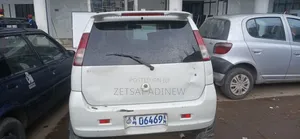 Suzuki Kei 2003 White