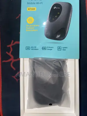 TP Link Portable WiFi Router M7200