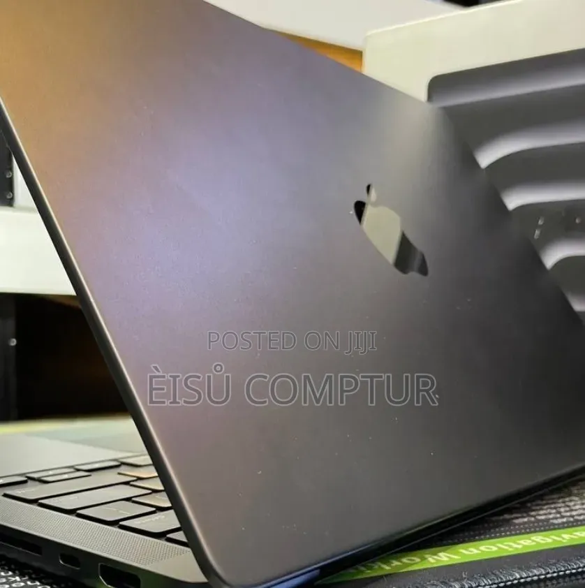 New Laptop Apple MacBook Air 2025 M4 48GB Apple M4 SSD 2T