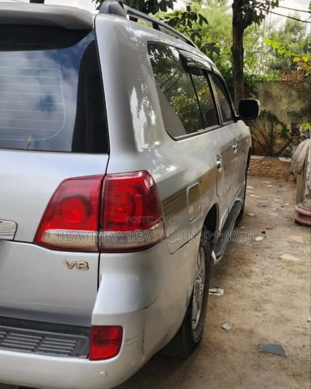 Toyota Land Cruiser 2010 Silver