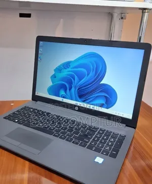 New Laptop HP Stream Notebook 8GB Intel Core i7 SSD 256GB