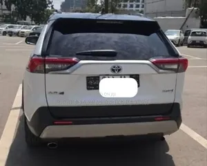 Toyota RAV4 Prime 2023 White