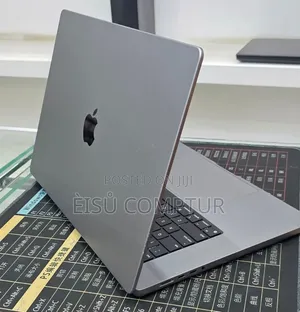 New Laptop Apple MacBook Pro 2021 M1 32GB Apple M1 Pro SSD 1T