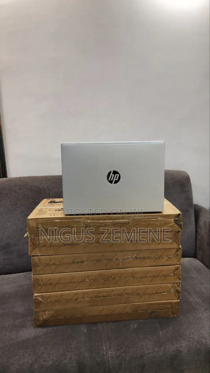 New Laptop HP ProBook 460 G11 16GB Intel Core Ultra 7 SSD 512GB