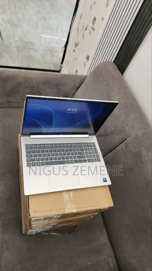 New Laptop HP ProBook 460 G11 16GB Intel Core Ultra 7 SSD 512GB