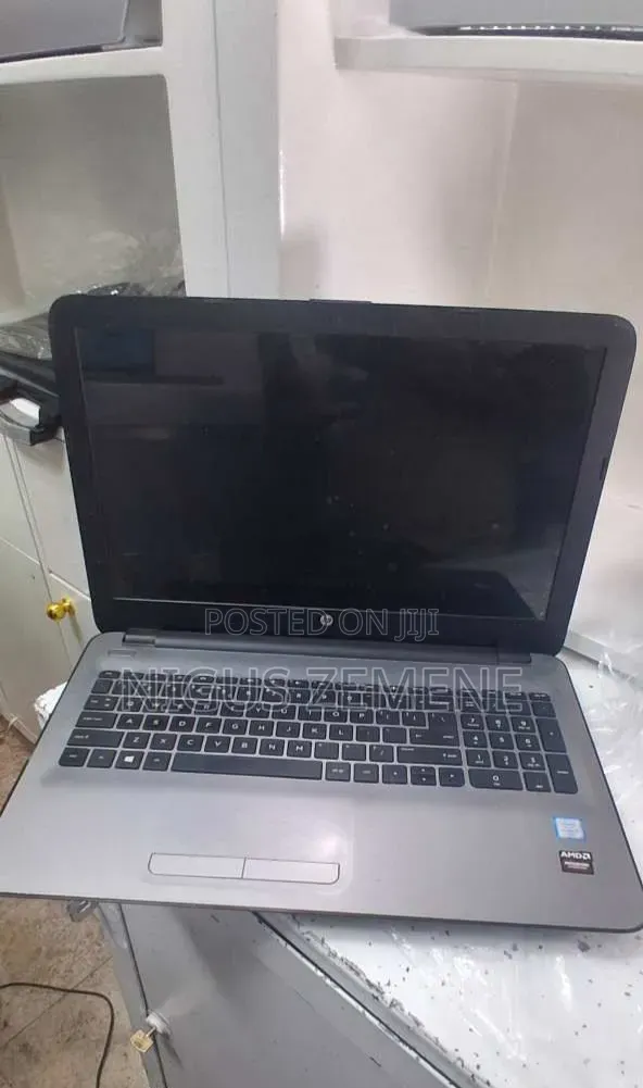 New Laptop HP Stream Notebook 6GB Intel Core i7 SSD 1T