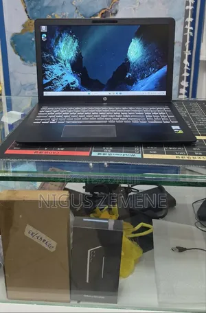 New Laptop HP Pavilion 14 16GB Intel Core i7 SSD 256GB