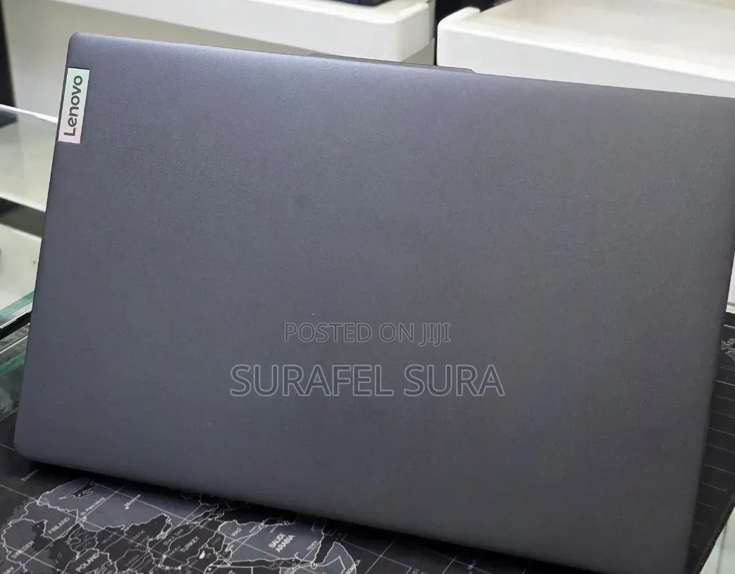 New Laptop Lenovo Ideapad 3 16GB Intel Core i5 SSD 512GB