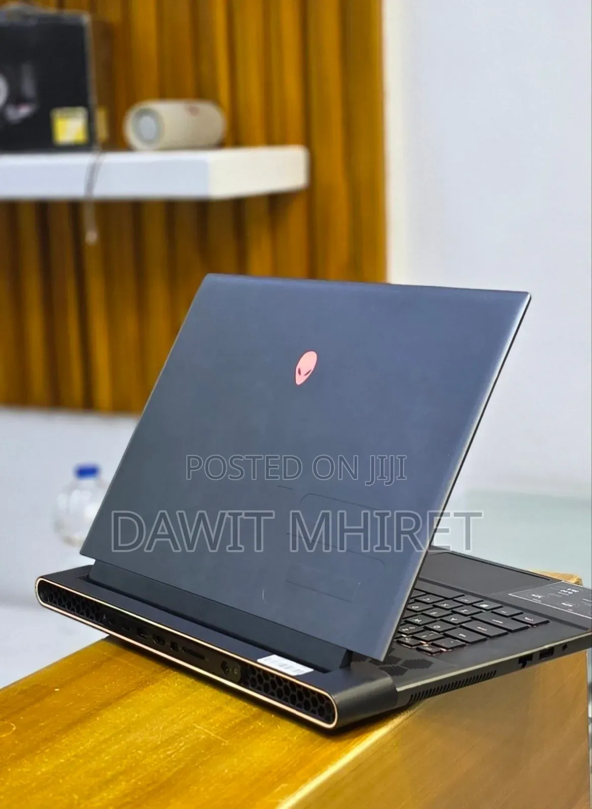New Laptop Alienware X16 r1 16GB Intel Core i9 SSD 1T