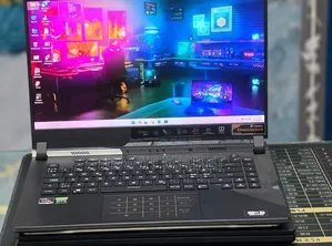 New Laptop Asus ROG Strix G15 32GB AMD Ryzen 9 SSD 1T