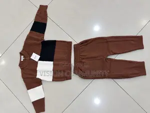 Boys 2-Piece Tracksuit Set – Sweatshirt Jogger Pants – Brand New