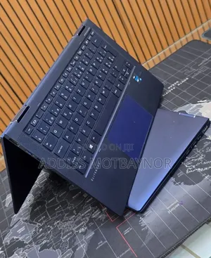 New Laptop HP Dragonfly Folio 16GB Intel Core i7 SSD 512GB