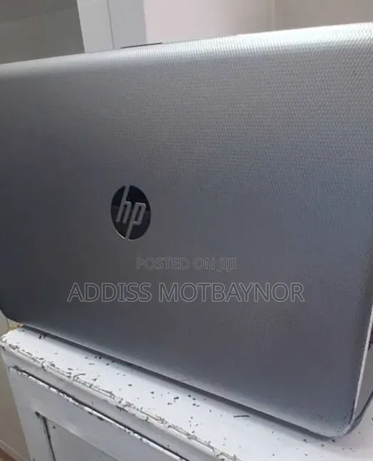 New Laptop HP Stream Notebook 8GB Intel Core i7 HDD 1T