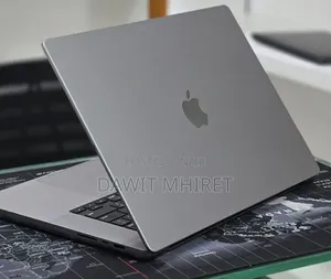 New Laptop Apple MacBook Pro 2022 M2 16GB Intel Core M2 SSD 512GB