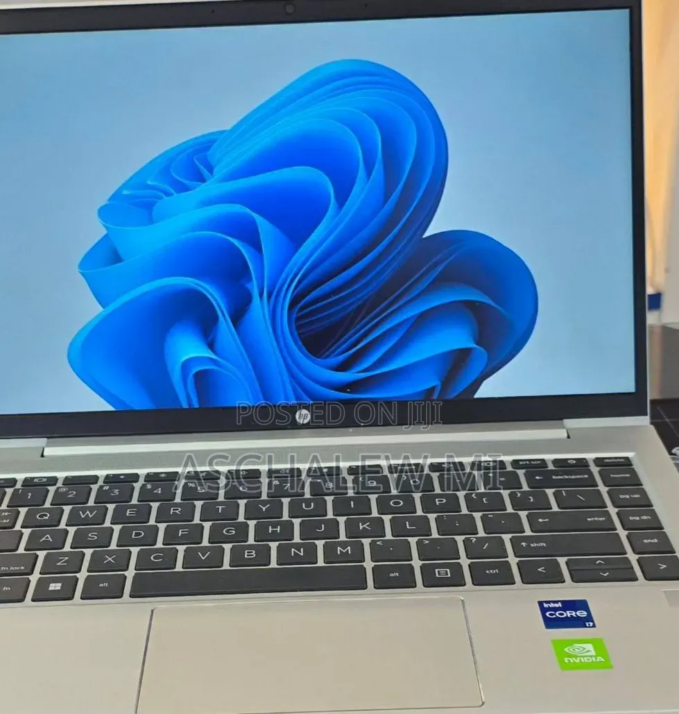 New Laptop HP ProBook 440 G9 16GB Intel Core i7 SSD 512GB