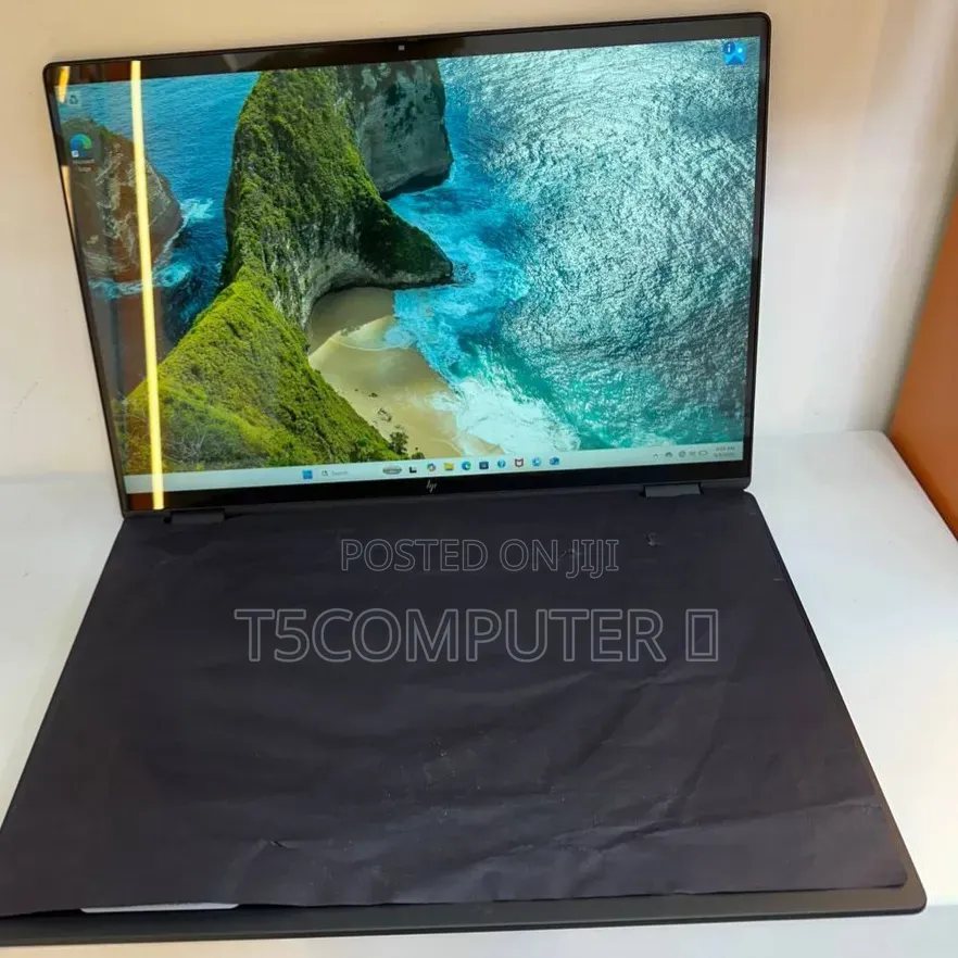 New Laptop HP OmniBook Ultra Flip 14" 16GB Intel Core Ultra 7 SSD 1T