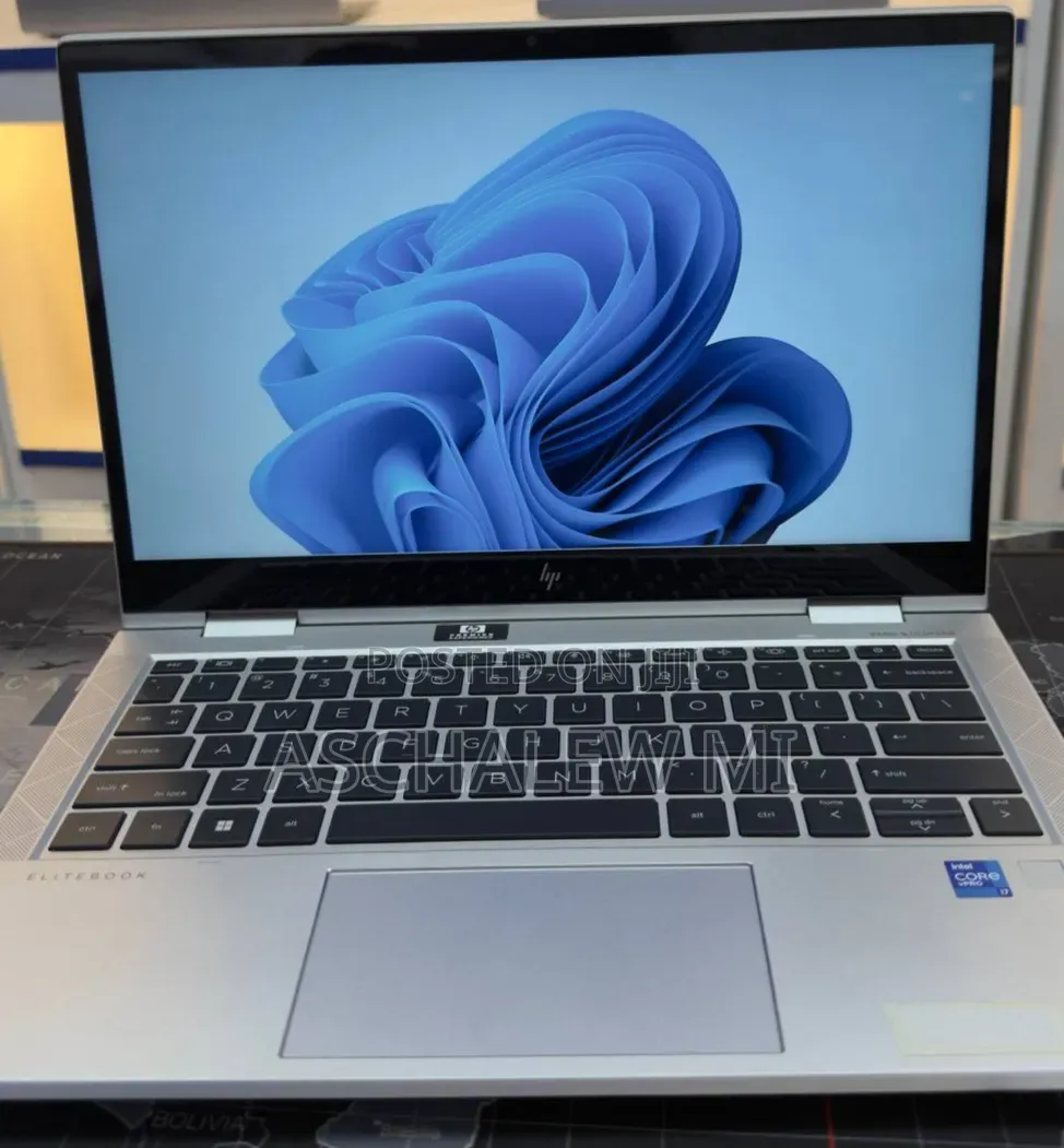 New Laptop HP EliteBook x360 1030 G8 16GB Intel Core i7 SSD 512GB