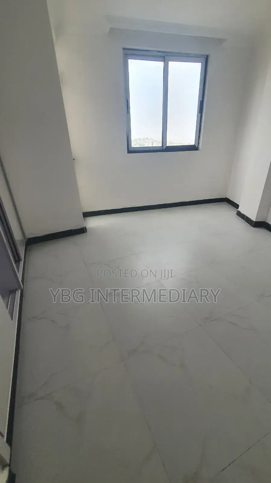 Furnished 3bdrm Apartment in Appartment, Yeka for sale