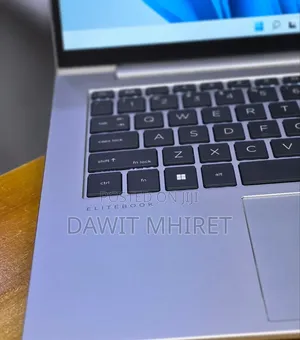 New Laptop HP EliteBook 840 G10 16GB Intel Core i7 SSD 512GB