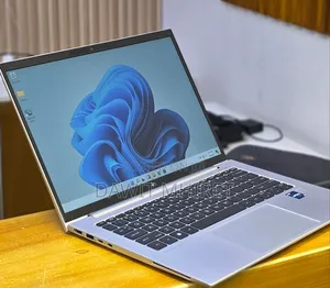 New Laptop HP EliteBook 840 G10 16GB Intel Core i7 SSD 512GB