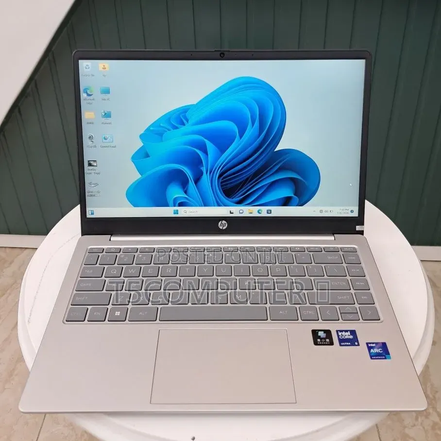 New Laptop HP Pavilion 15t 16GB Intel Core Ultra 7 SSD 1T