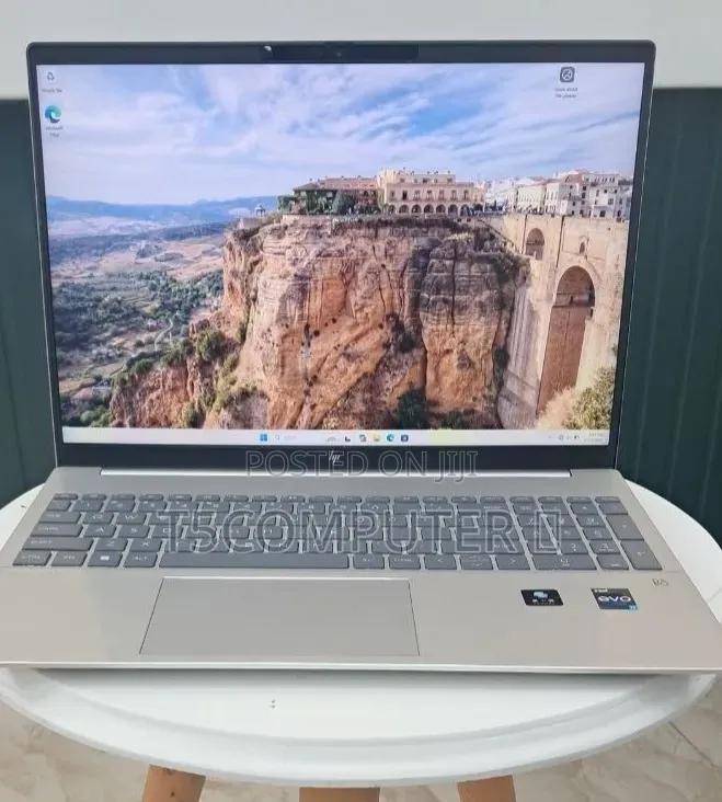 New Laptop HP Pavilion 15t 16GB Intel Core i7 SSD 1T
