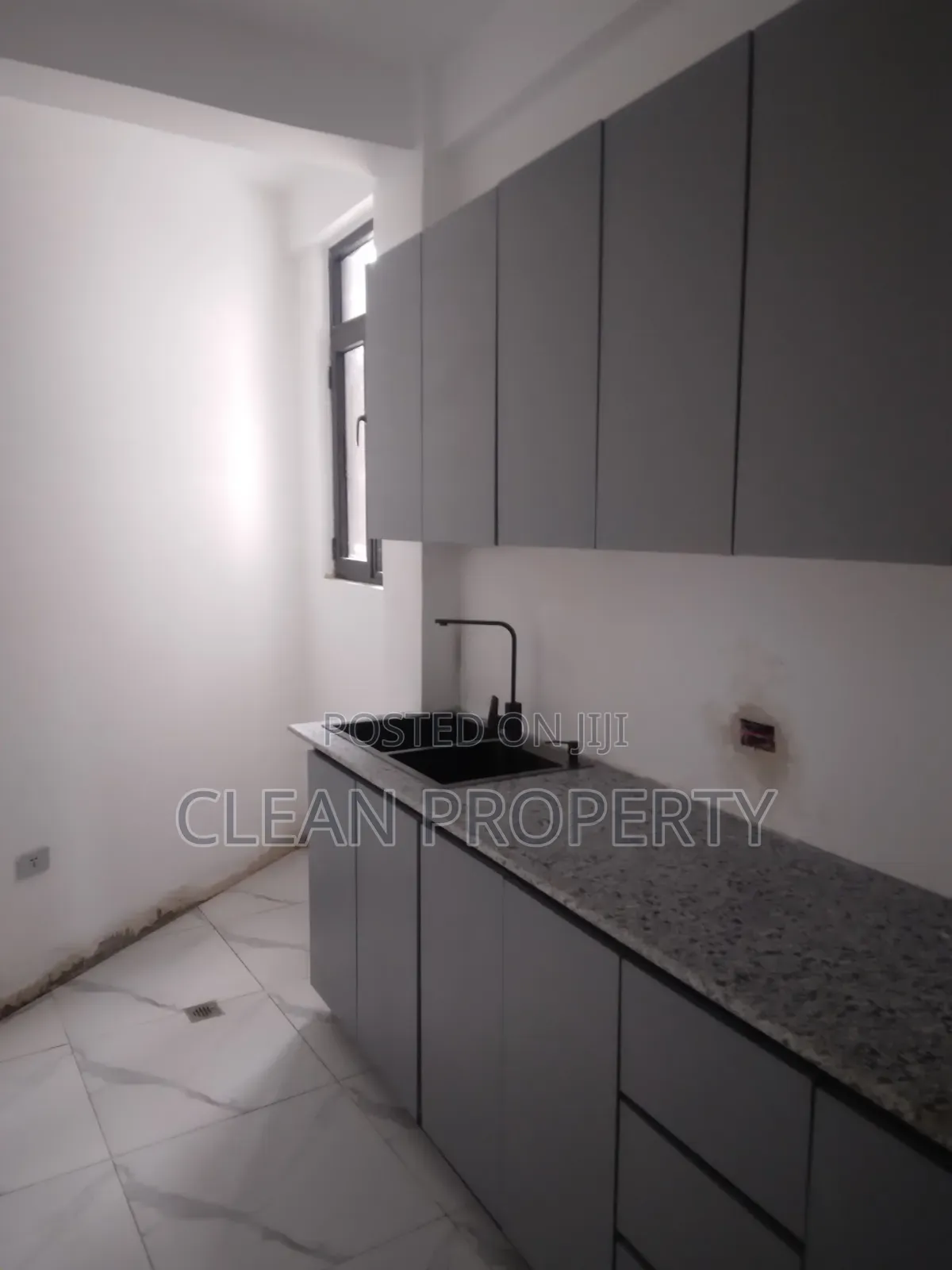 2bdrm House in Ckean Properties, Bole for rent