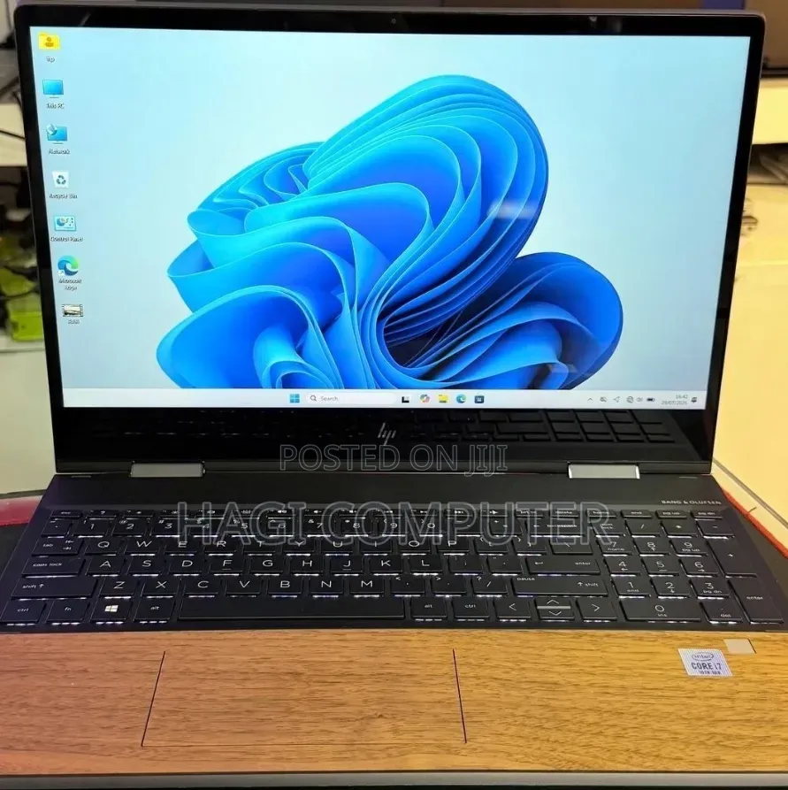 New Laptop HP Envy x360 16GB Intel Core i7 SSD 512GB
