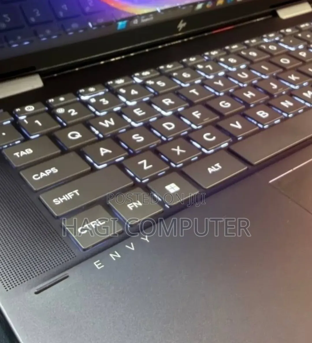 New Laptop HP Envy x360 16GB Intel Core i5 SSD 1T