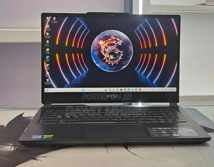 New Laptop MSI Cyborg 15 16GB Intel Core i7 SSD 1T
